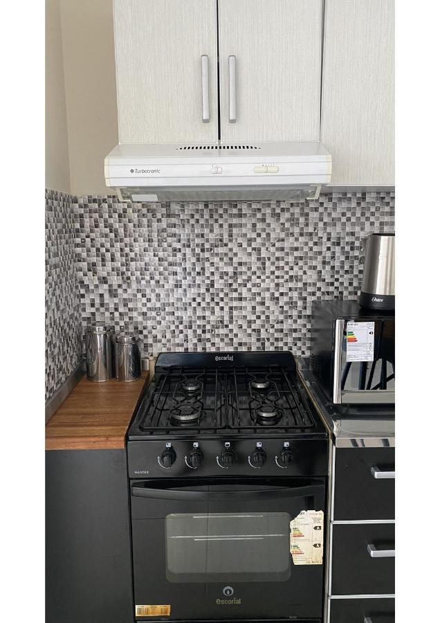 Gray Fox Apartments San Martin อูซัวยา ภายนอก รูปภาพ
